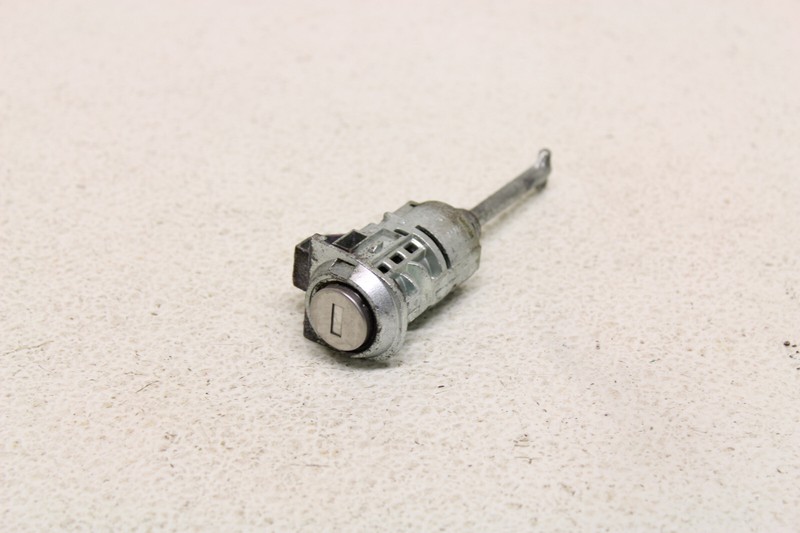 Alfa Romeo Giulia Stelvio Key Lock Cylinder Genuine Oem 2017-2024