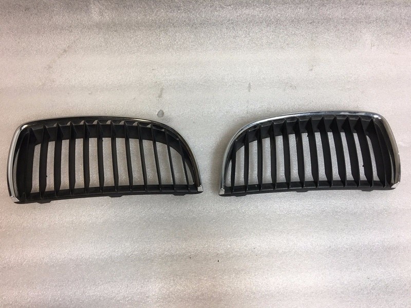 06 07 08 BMW 3SERIES 335I RH & LH FRONT CHROME BUMPER GRILLE GRILL 224059-10