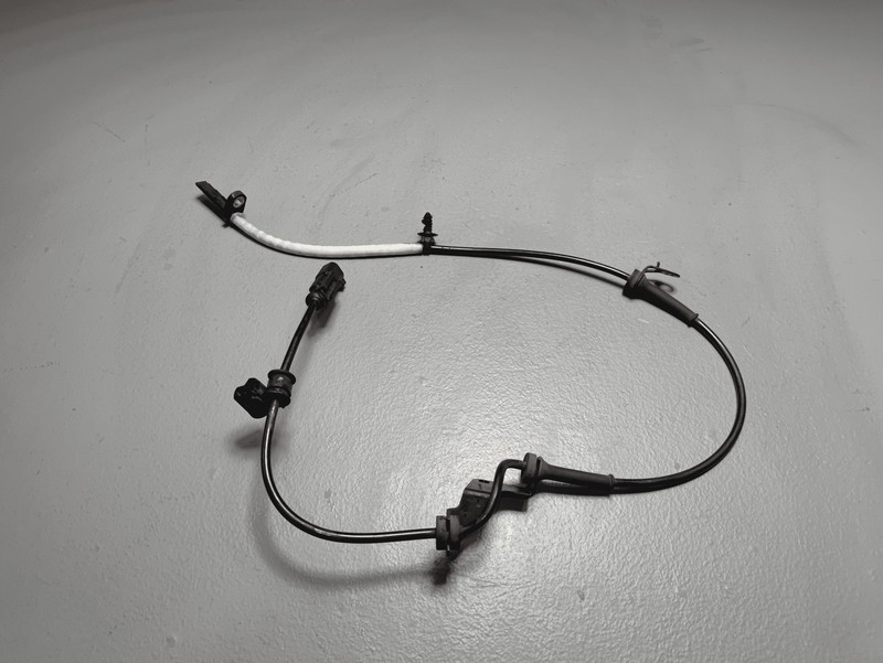2015-2020 Tesla Model S AWD Front Left Driver Side ABS Wheel Speed Sensor OEM