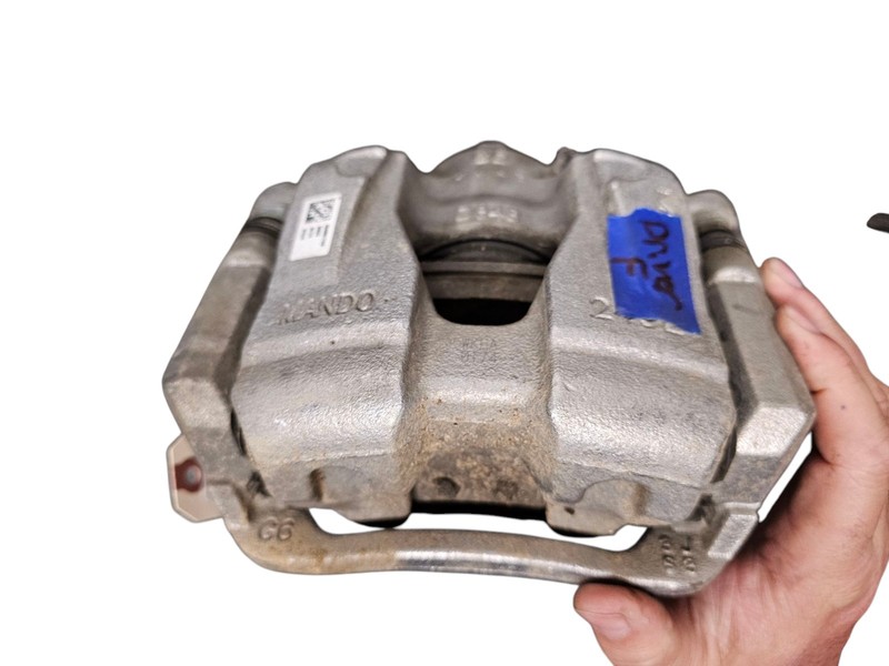 2017-2024 JEEP COMPASS FRONT LEFT DRIVER SIDE DISC BRAKE CALIPER 68249377AC