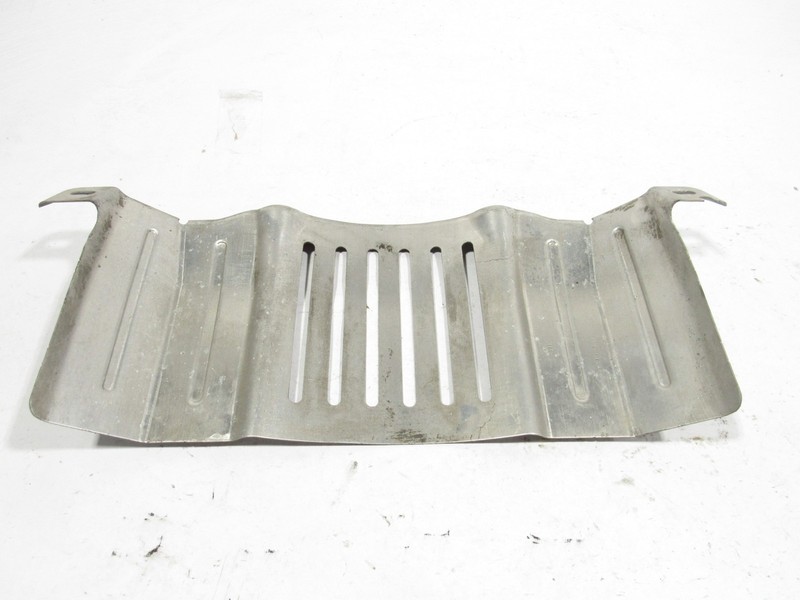 11 12 Fisker Karma 2012 Underbody Shield Splash Plate |@2