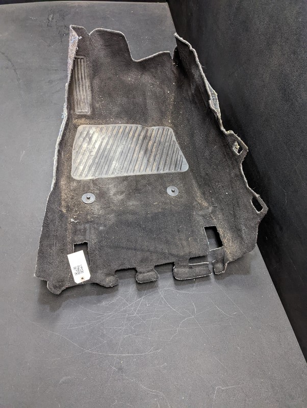 Front Left Floor Carpet Covering 2018 Chevrolet Impala 84612011 2014 2015 - 2020