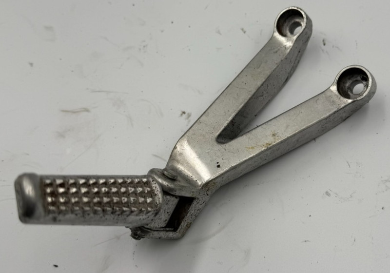 2001 Honda CBR900RR 929 Left Rear Passenger Foot Peg Mount CBR 900 RR CBR900 H1