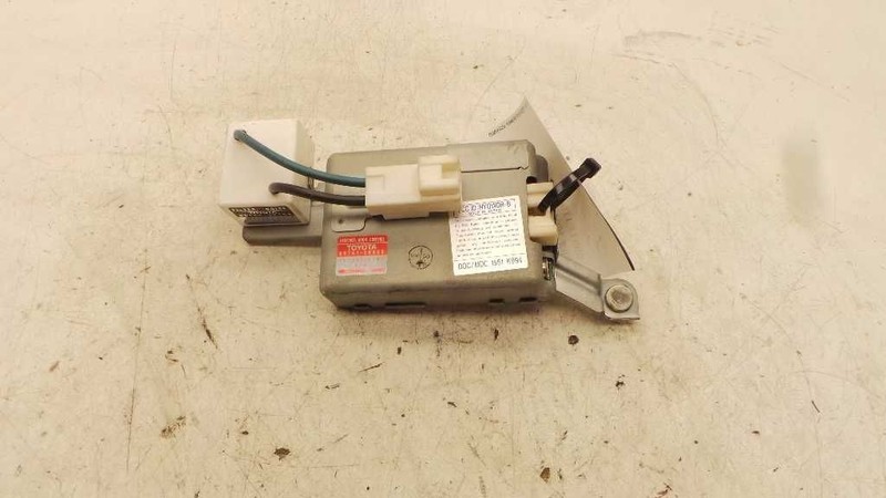 94 LEXUS LS400 DOOR RECEIVER CONTROL MODULE 89741-50080