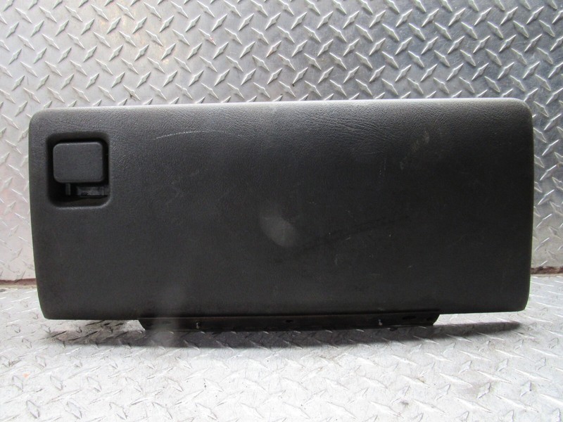 2004 SILVERADO 1500 5.3L GLOVE BOX STORAGE COMPARTMENT DASH GLOVEBOX