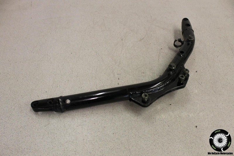 2001 Yamaha Royal Star XVZ1300TF LOWER FRAME SUPPORT BAR RAIL SUBFRAME XVZ 1300