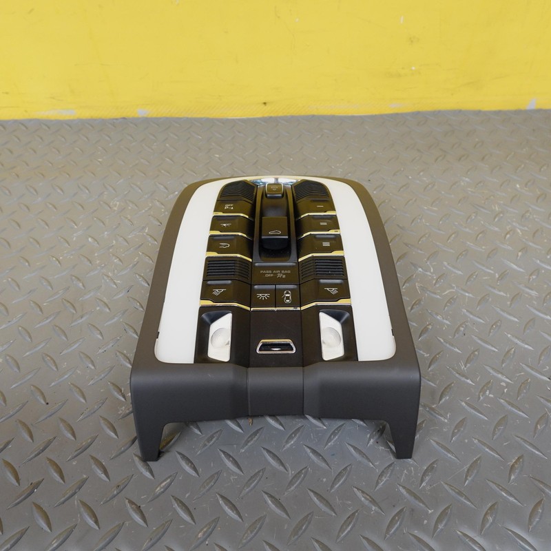 2011-2018 PORSCHE CAYENNE UPPER OVERHEAD CONSOLE INTERIOR LIGHT READING LAMP OEM