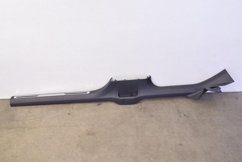 MK7 VW Jetta GLI Right Side Illuminated Door Sill Passenger Oem 2019-2024