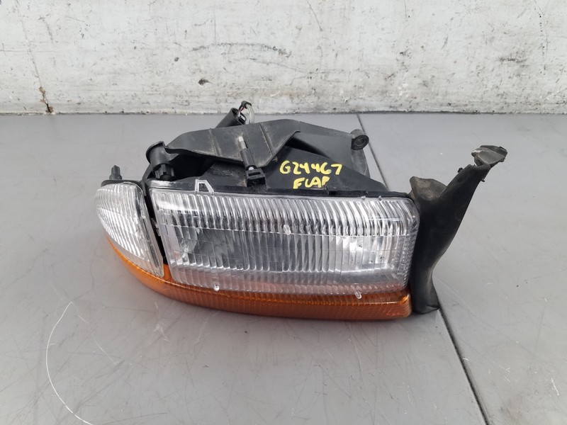 2000 Dodge Dakota R/T Xcab Right Head Light Assembly #6021 Q4