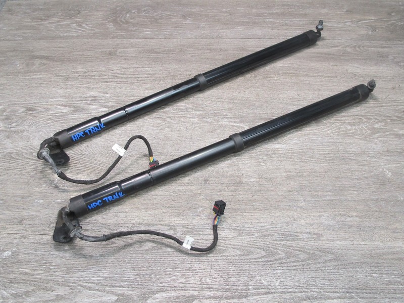 2011-2018 PORSCHE CAYENNE 958 REAR TRUNK LIFT SHOCK STRUT SUPPORT SET OF 2