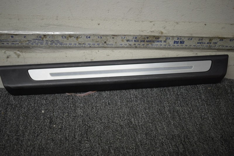 2017-2019 AUDI Q7 FRONT SILL PLATE FACTORY OEM