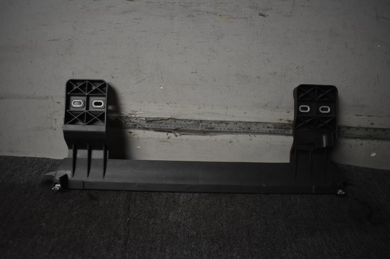 MERCEDES BENZ SENSOR BRACKET FACTORY OEM