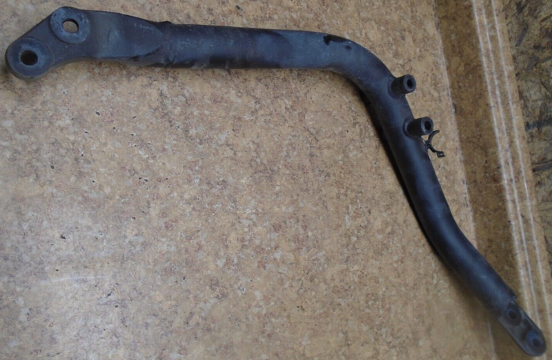 2003 Yamaha FZS1 FZ1 FZ 1 FZS1000 1000 Lower Sub Frame Support Rail Engine Guard