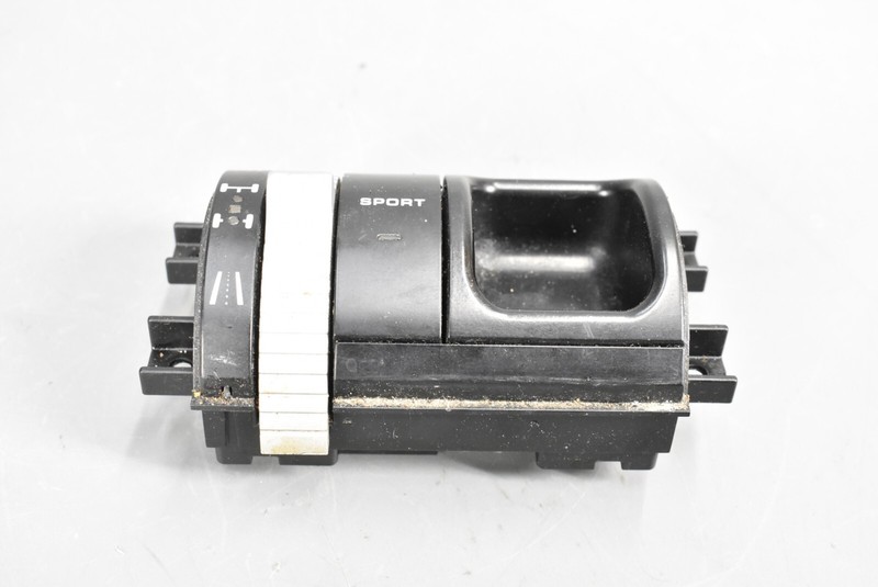 2003-2010 Porsche Cayenne 955 9pa Center Console Case Suspension Switch OEM