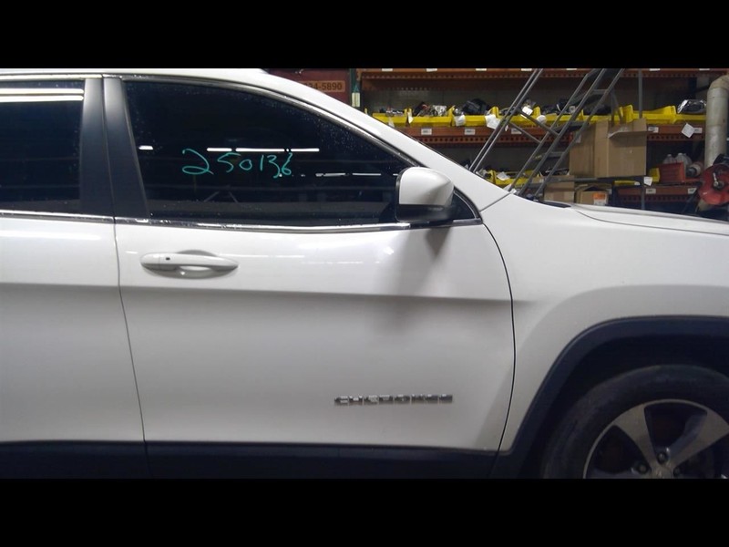 Passenger Front Door Electric Tempered Glass Fits 19-21 CHEROKEE 1569613