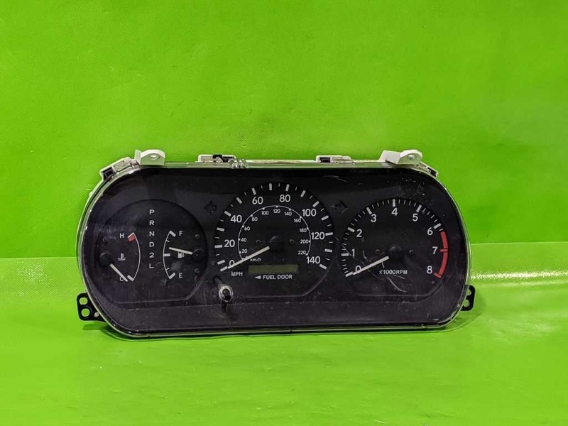 97-01 CAMRY SPEEDOMETER CLUSTER OEM 4464-1