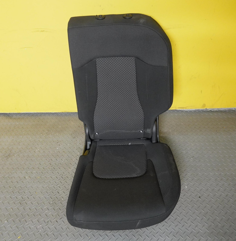 2023-2025 KIA SPORTAGE REAR LEFT 2ND SECOND ROW SEAT OEM 89300DW100FG5