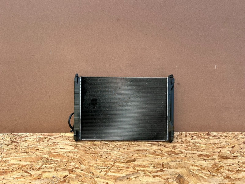 INFINITI M35H M37 M56 Q702011-2019 OEM ENGINE MOTOR COOLANT RADIATOR ASSEMBLY