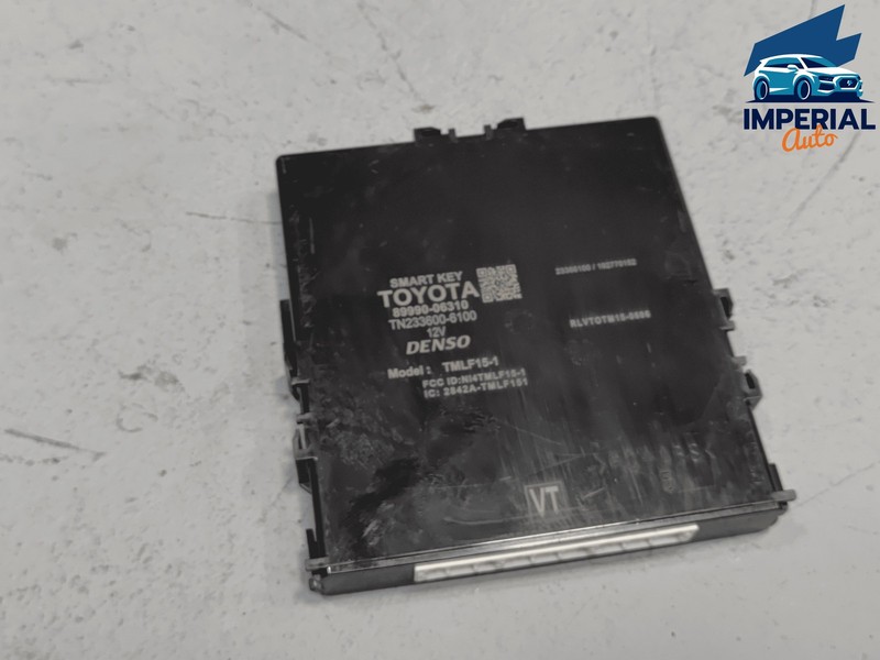 TOYOTA CAMRY SMART KEY KEYLESS ENTRY COMPUTER CONTROL MODULE OEM 2020