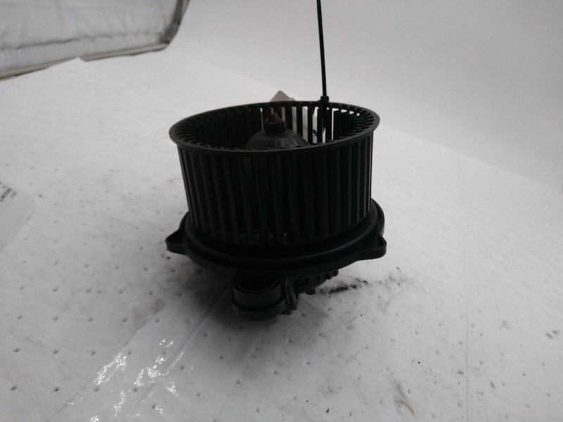 2014 Dodge Durango HVAC Blower Motor OEM 68089094AA Used 110K Miles Blue