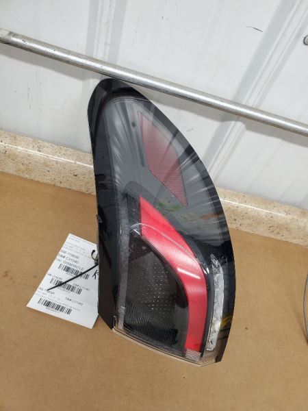 HR-V2023 Tail Light 282313