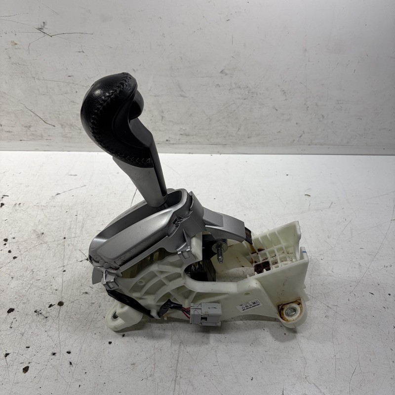 10-14 Honda Insight Shifter Lever Gear Selector 54200-TF0-J72 OEM