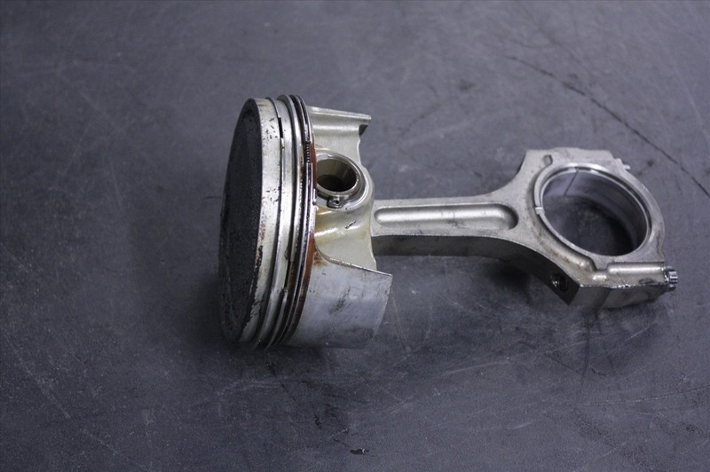 96 BMW R 1100 GS PISTON W/ PUSH ROD #2 ENGINE MOTOR R1100GS 1100GS