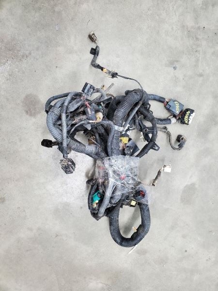 TOWN CAR2010 Engine Wire Harness 272948