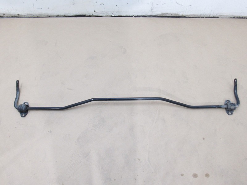 Genesis G80 2017 3.8L RWD Rear Anti Roll Stabilizer Sway Bar 15 - 17 >