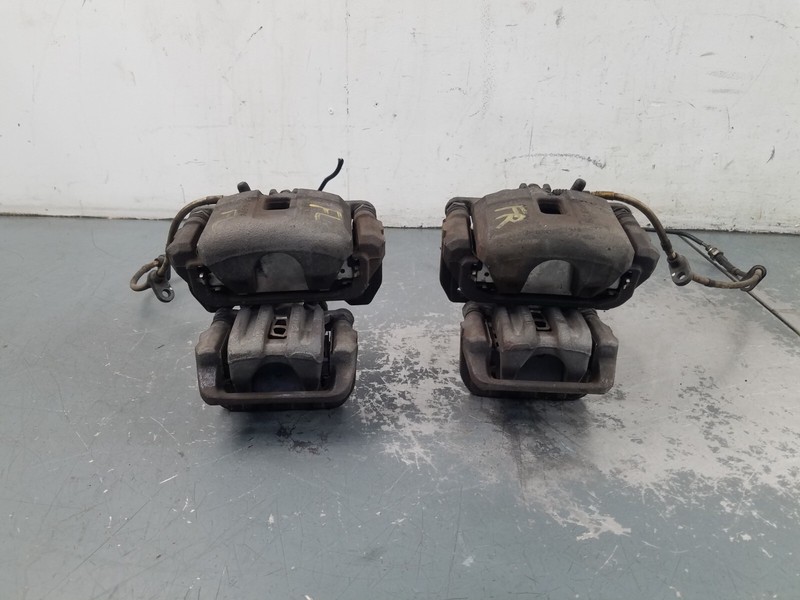 2002 Honda S2000 AP1 Brake Caliper Set #6442 K5