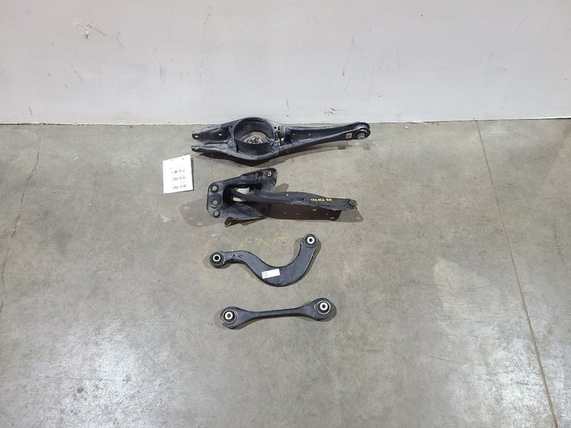 Lower Control Arm Rear Control Arm Fits 15-20 22-24 AUDI A3 587928