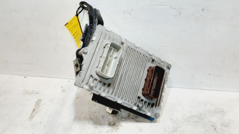 Engine ECM Electronic Control Module 2.4L Fits 16-20 JOURNEY 3160878