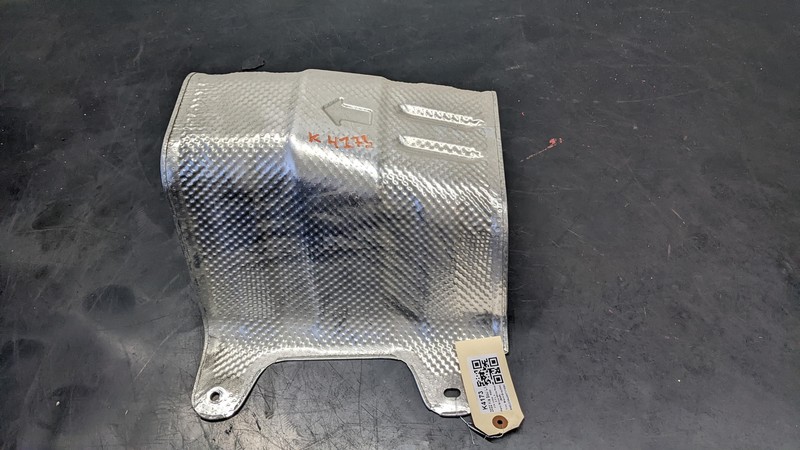 Center Exhaust Heat Shield 2022 Kia Soul 28793-K0100 2020 2021 2023 2024