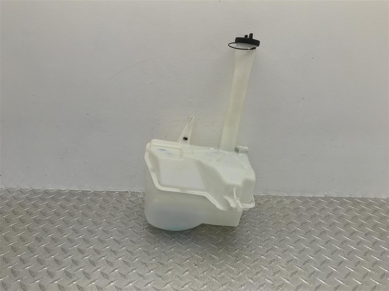 01-07 FORD ESCAPE 2.3L WINDSHIELD WASHER FLUID BOTTLE RESERVOIR OEM 627-00259