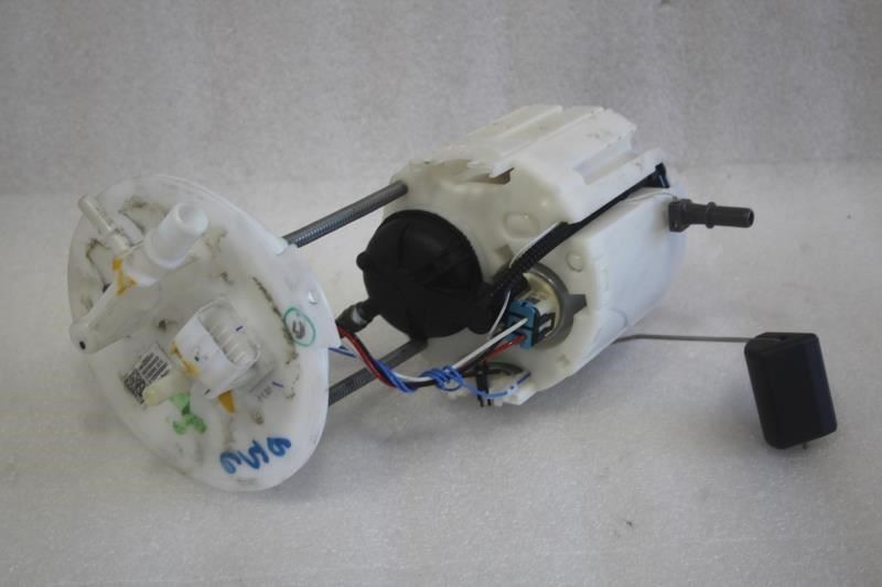 2020 CADILLAC CT5 GAS FUEL PUMP 2.0L 85513196