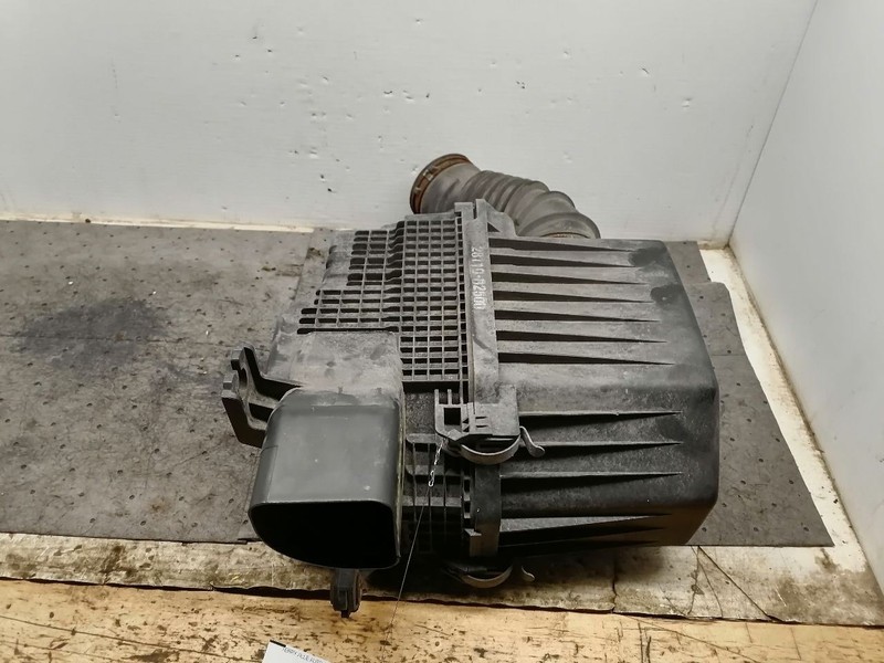 Air Cleaner 1.6L VIN 2 8th Digit Fits 17-19 SOUL 1376001