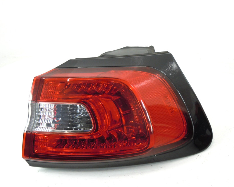 2014-2018 Jeep Cherokee LED Quarter Panel Mounted Tail Light Passenger Right OEM