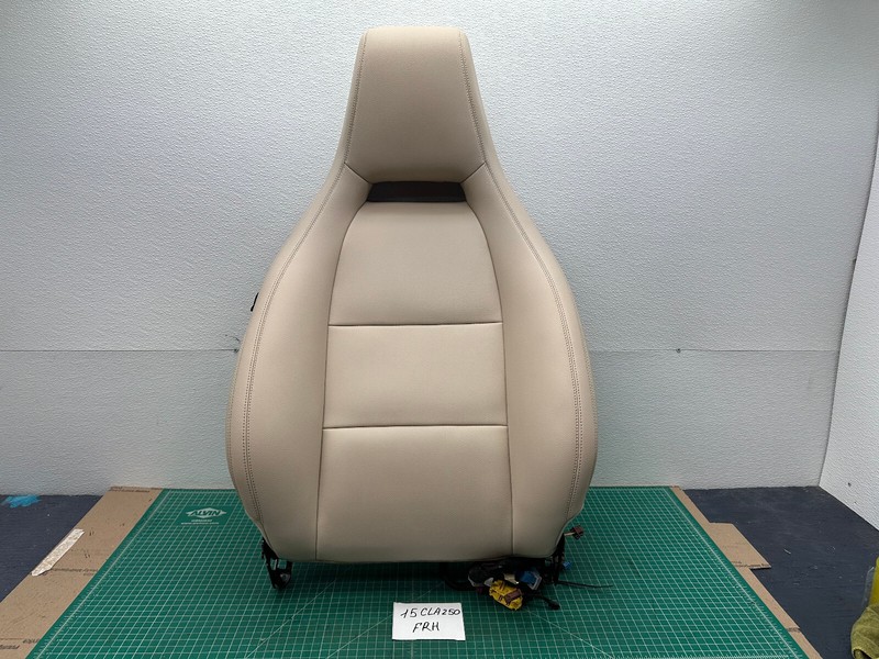 14-19 Mercedes CLA250 C117 FRONT RIGHT PASSENGER SIDE SEAT TOP UPPER CUSHION OEM