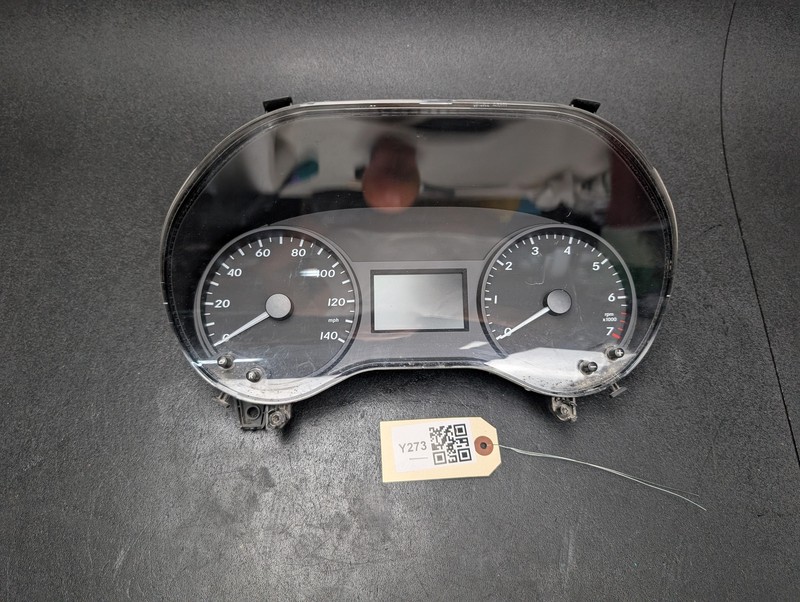 Speedometer Gauge Cluster 149K Miles 2017 Mercedes Metris 4479006608 2016 - 2019