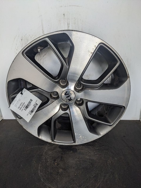 Wheel 18x7-1/2 Alloy 5 Split Spoke Machined Face Fits 16-20 OPTIMA 1186531