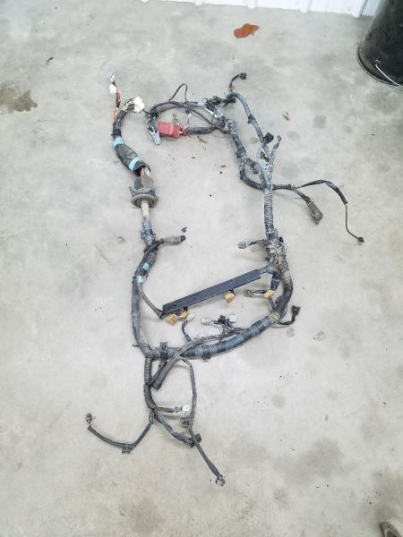 VIBE2006 Engine Wire Harness 284112