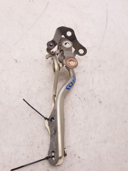 2007 TOYOTA YARIS LEFT AND RIGHT SIDE HOOD HINGES ASSEMBLY