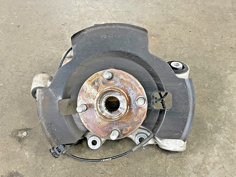 ⭐2016-2025 MAZDA MIATA MX-5 RWD REAR RIGHT SIDE SPINDLE KNUCKLE HUB OEM LOT2697