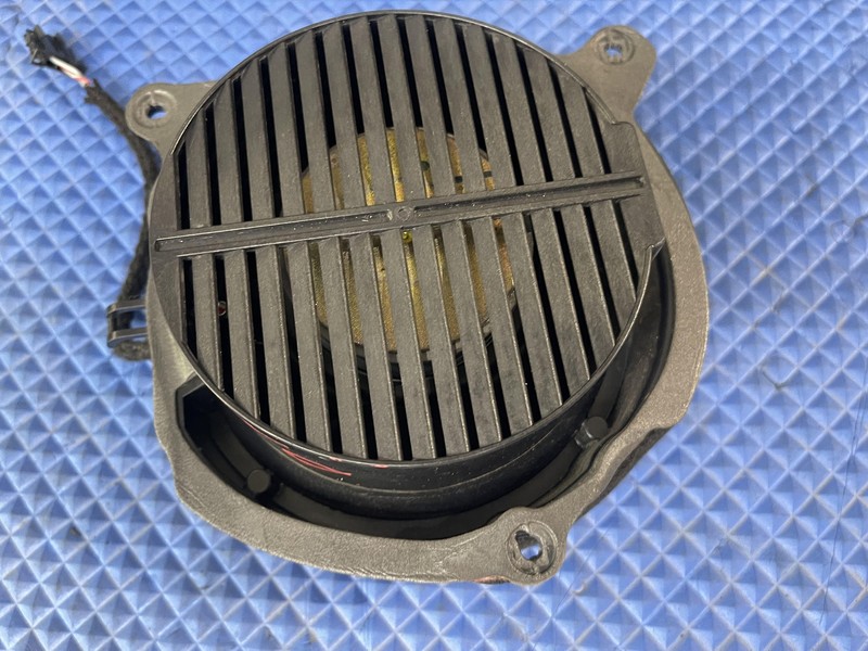 1998-2002 Mercedes Benz W210 Front Driver Speaker Tested Oem