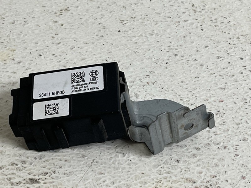 2017 Infiniti Q50 Gateway Control Module Computer 284t1 6he0b Oem