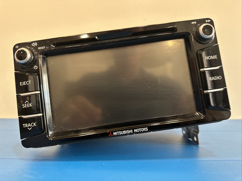 MZ360618EX | 2018 MITSUBISHI OUTLANDER SPORT RADIO RECEIVER DISPLAY OEM DASH