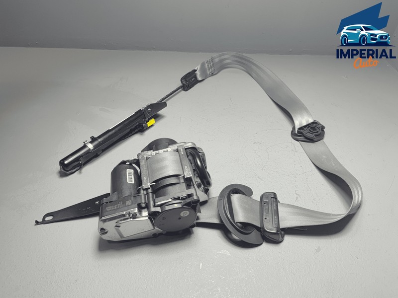 17-18 AUDI Q7 FRONT LEFT DRIVER SIDE SEATBELT SEAT BELT RETRACTOR W/TENSIONER OE