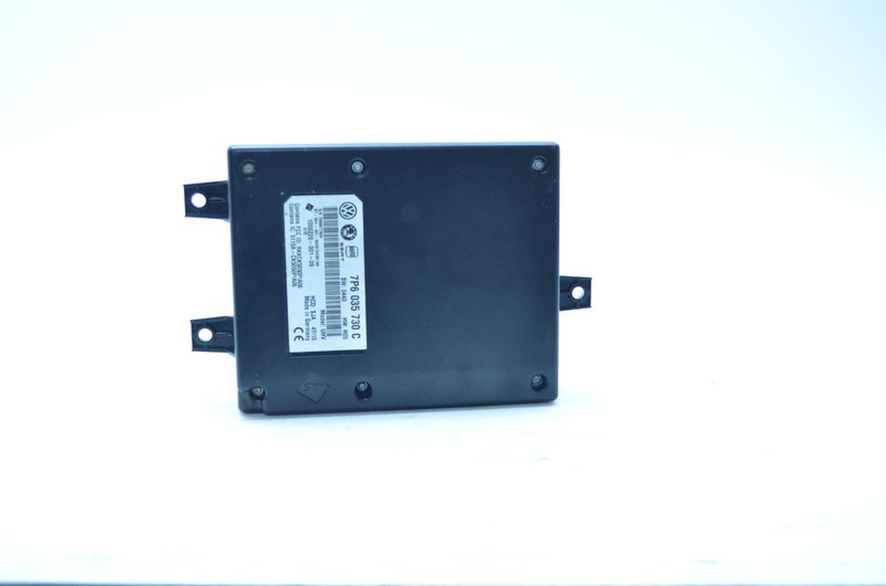 10-14 VOLKSWAGEN GOLF COMMUNICATION CONTROL MODULE OEM