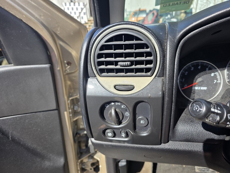 2003-2008 GMC Envoy Headlight Head Lamp Switch Oem