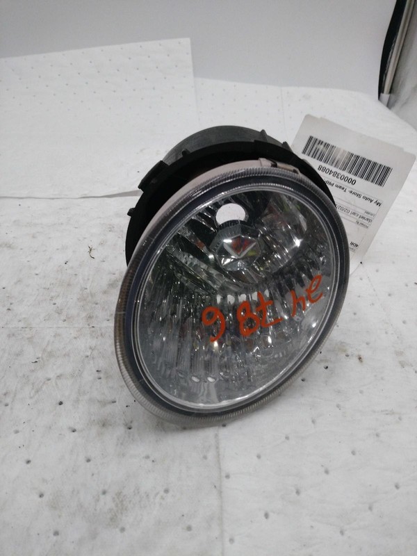 2008 Subaru Legacy Left Fog Light Assembly - Grey - 581877 - 69K Miles